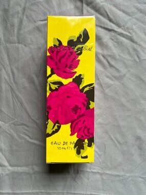 NEW Betsey Johnson Eau De Parfum Spray